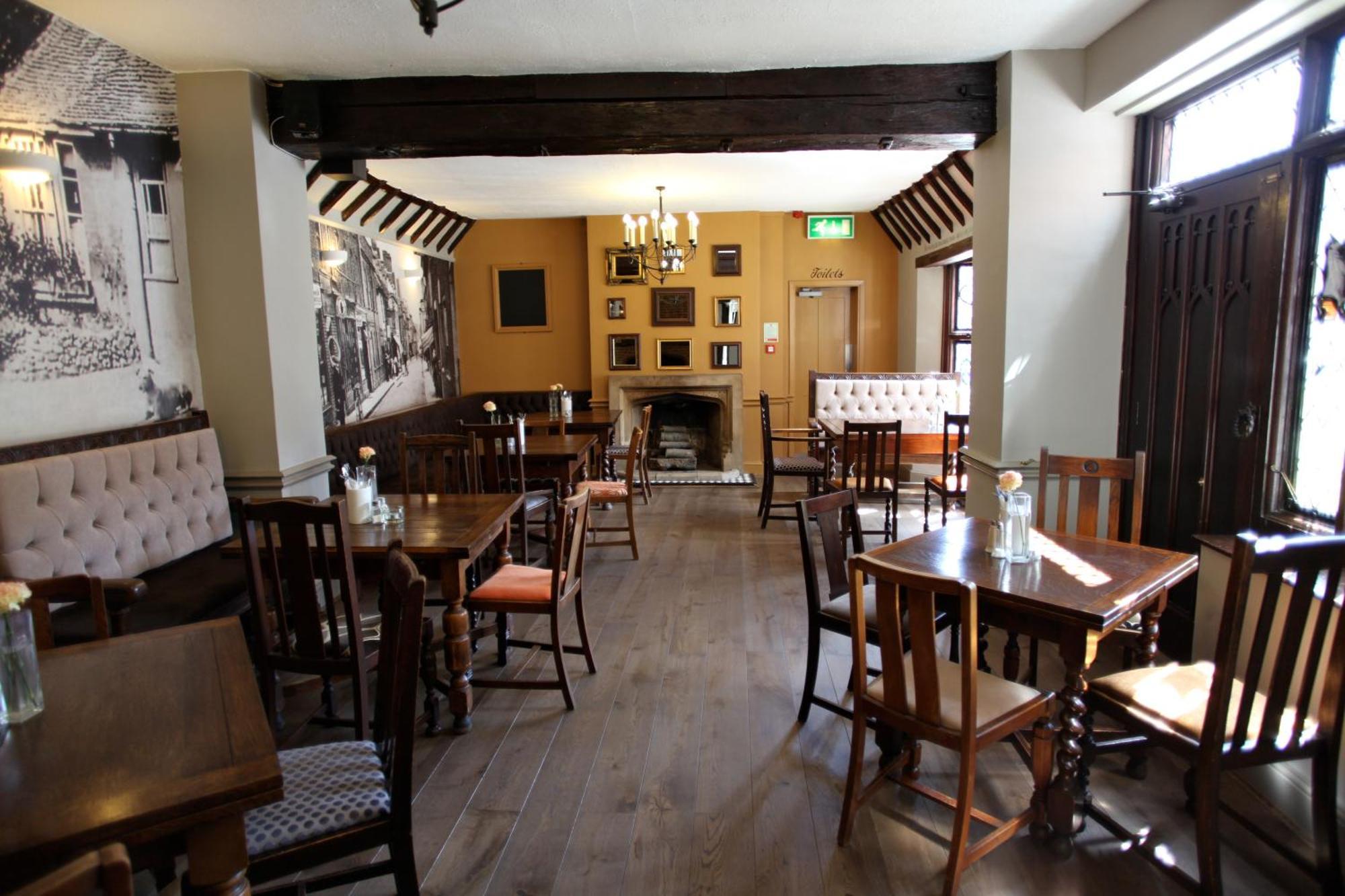 Old Bull Inn Royston  Exterior foto